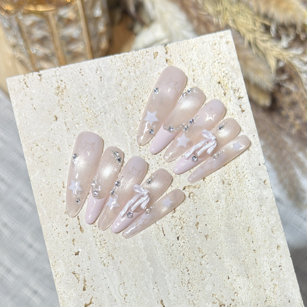 Elegant Starry Inspired Press-On Nail Art Set Bowlift