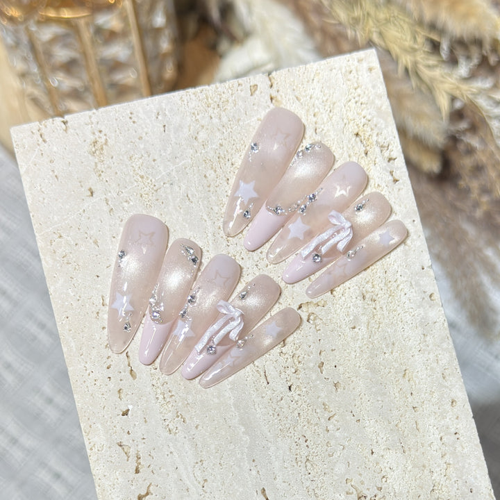 Elegant Starry Inspired Press-On Nail Art Set Bowlift