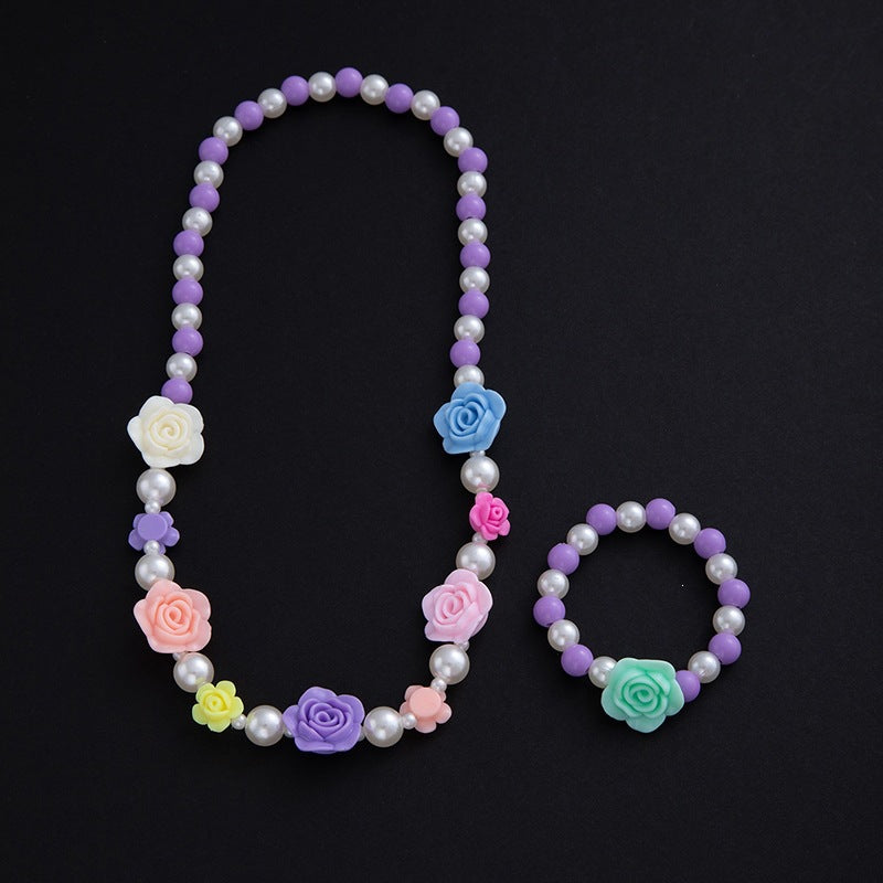 Jewelry set with floral motifs Bowlift