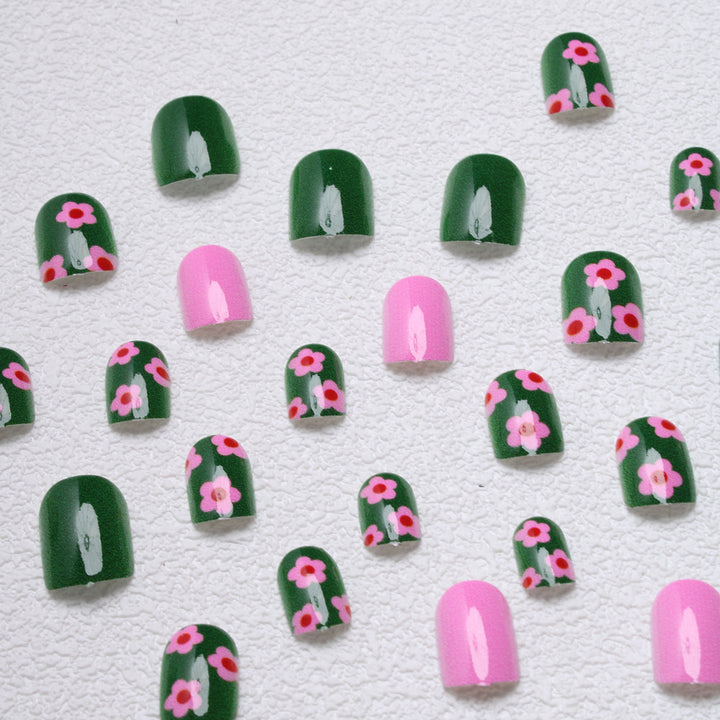 Playful Floral Press-On Nails Bowlift