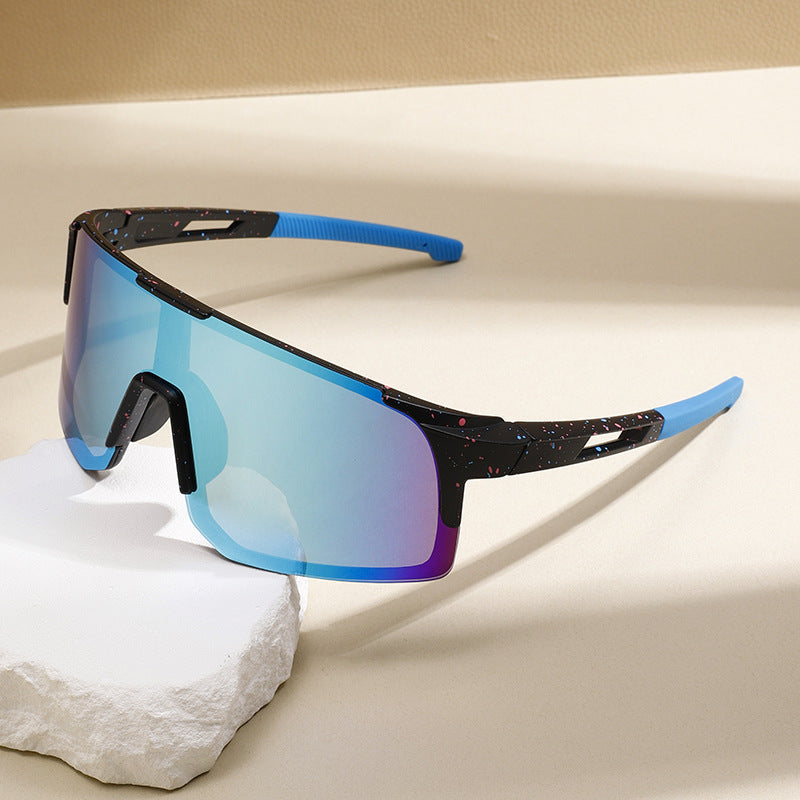 Unisex nan sporty wraparound sunglasses with polarized lenses, high UV protection and non-slip nose pad Bowlift