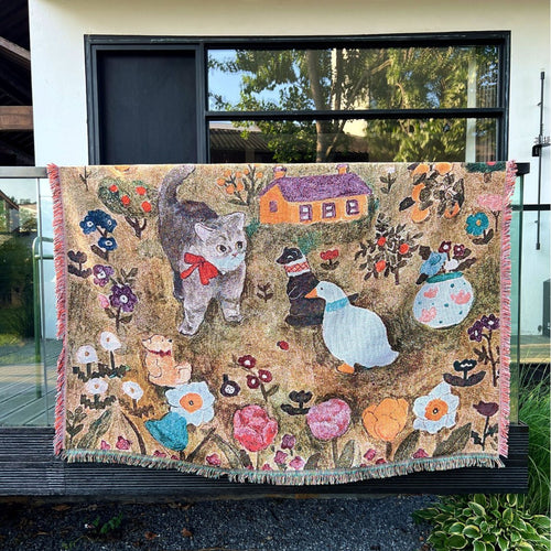 Artistic Animal-Themed Tapestry Throw Blanket