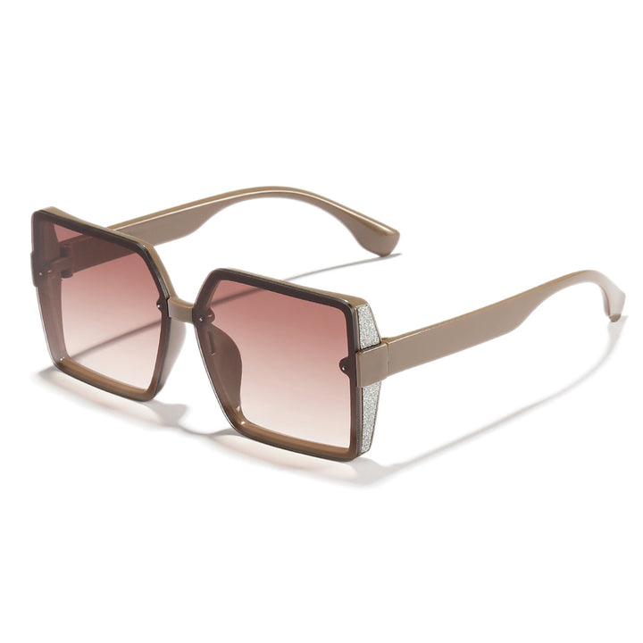 Ladies fashionable sunglasses in extravagant square design Bowlift
