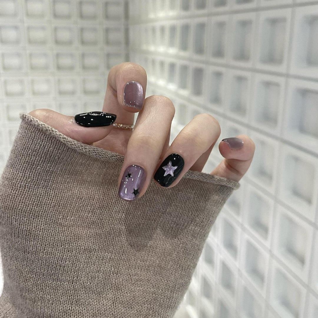 Stylish Star Design Artificial Nails Bowlift