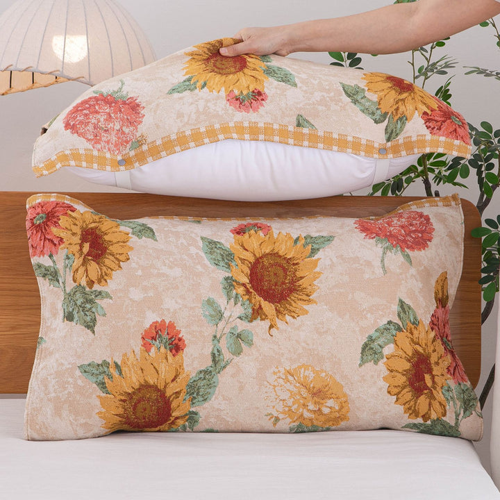 Women's cushion with removable and washable cover Bowlift