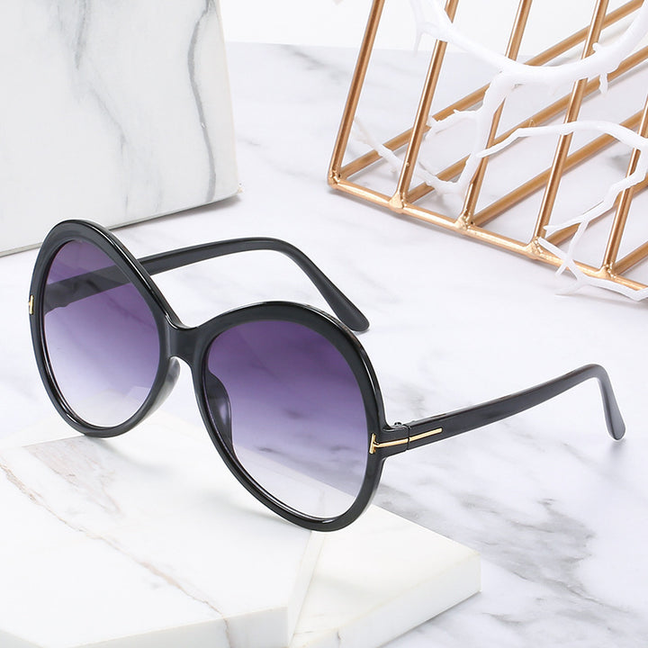 Fashion-Forward Oversized Butterfly Sunglasses Bowlift