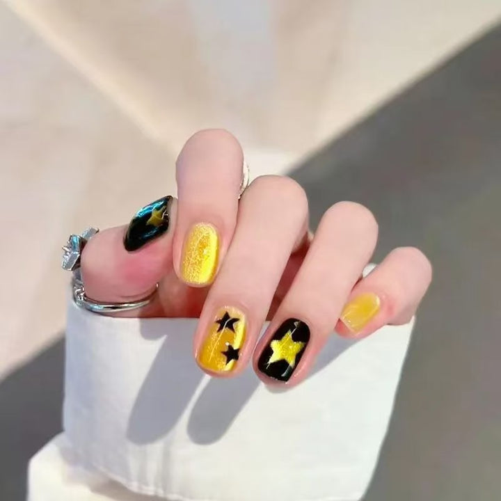 Artistic Press-On Nail Art Design Set Bowlift