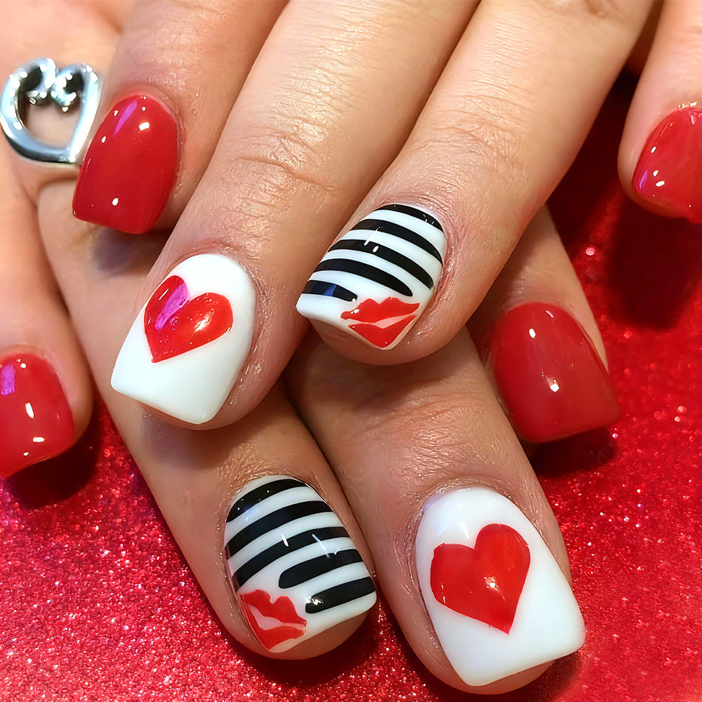 Artistic Heart-Themed Press-On Nail Art Bowlift