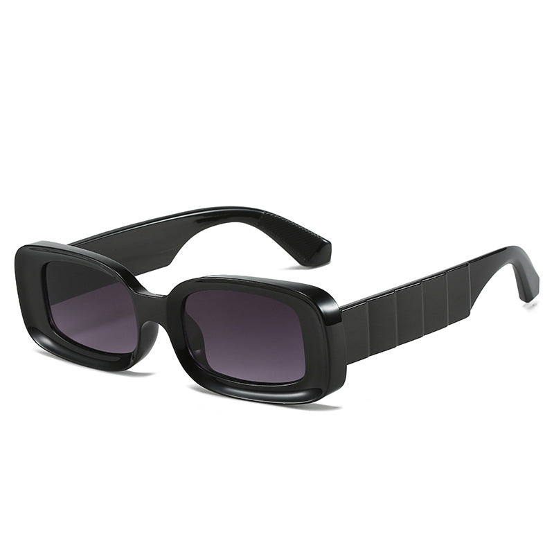 Women's fashionable sunglasses in unique square design Bowlift