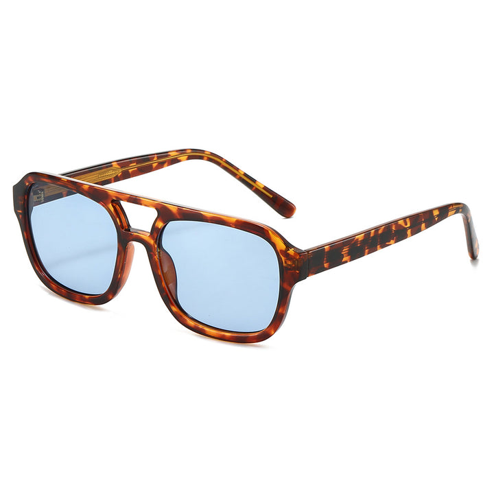 Women's fashionable sunglasses in elegant, angular design Bowlift