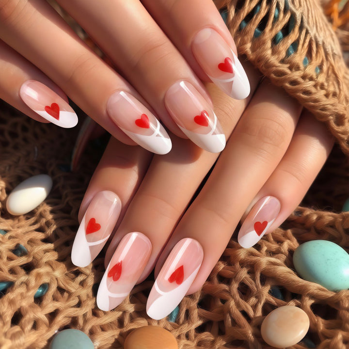Artificial nails with romantic heart design Bowlift