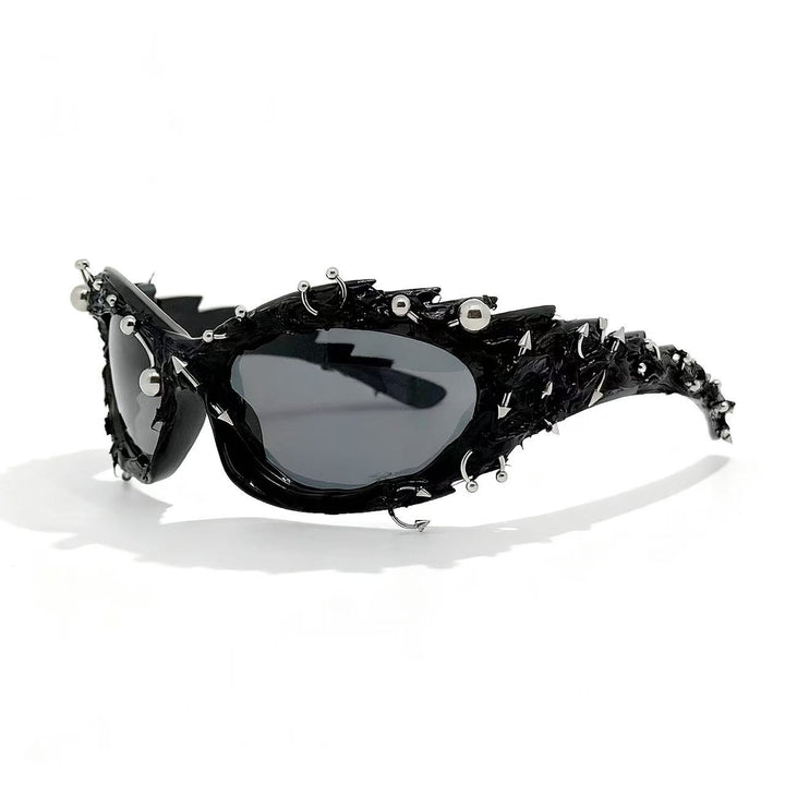 Ladies extravagant designer sunglasses with eye-catching jewelry frame Bowlift