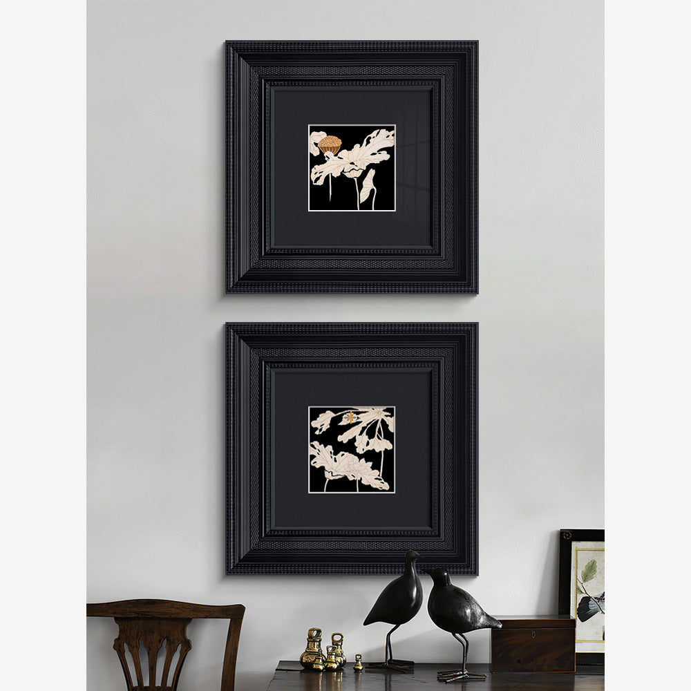 Artistic Flowered Coated Wall Decor