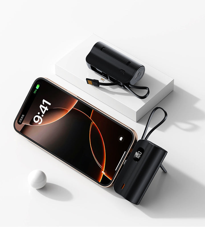 Portable charger with integrated digital display and fast charging function Bowlift