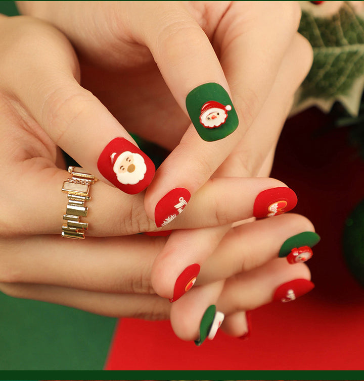 Christmas nail art with festive design Bowlift