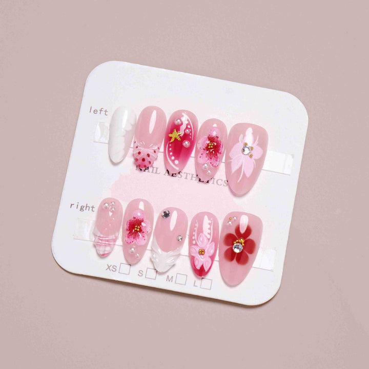 Elegant Floral Design Press-On Nail Set Bowlift