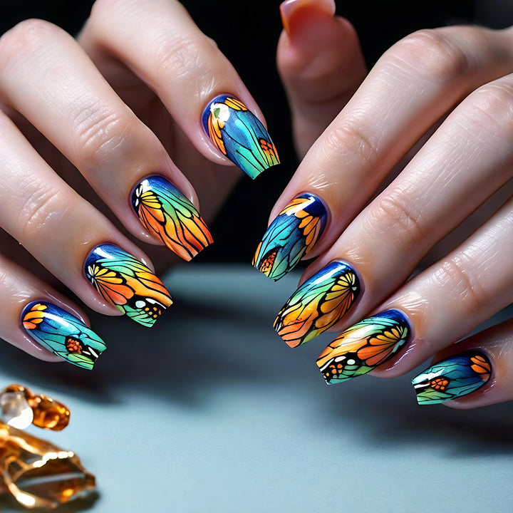 Artificial nails with floral design and bright colors Bowlift