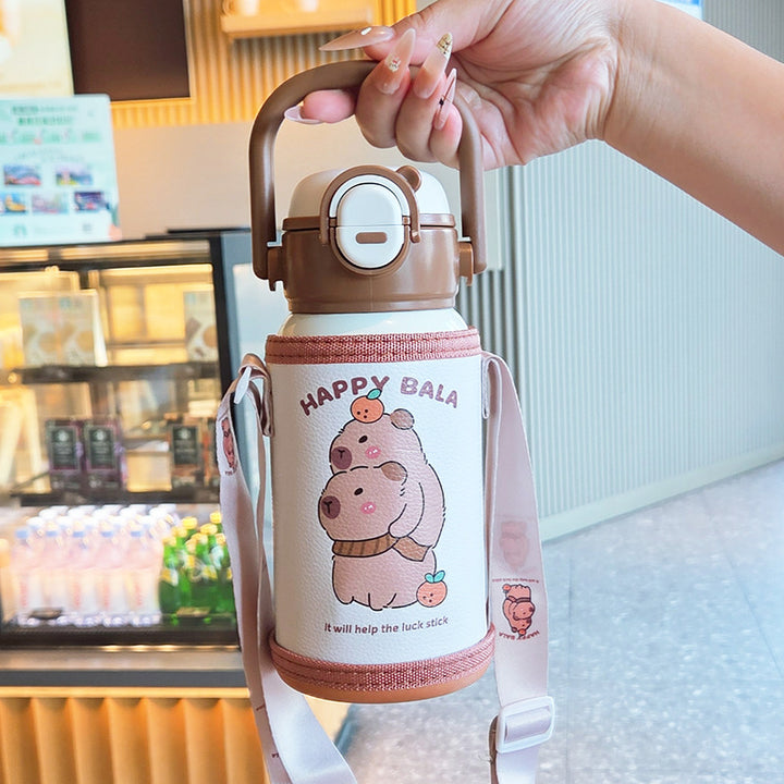 Insulated water bottle with practical carrying strap and cute animal design Bowlift