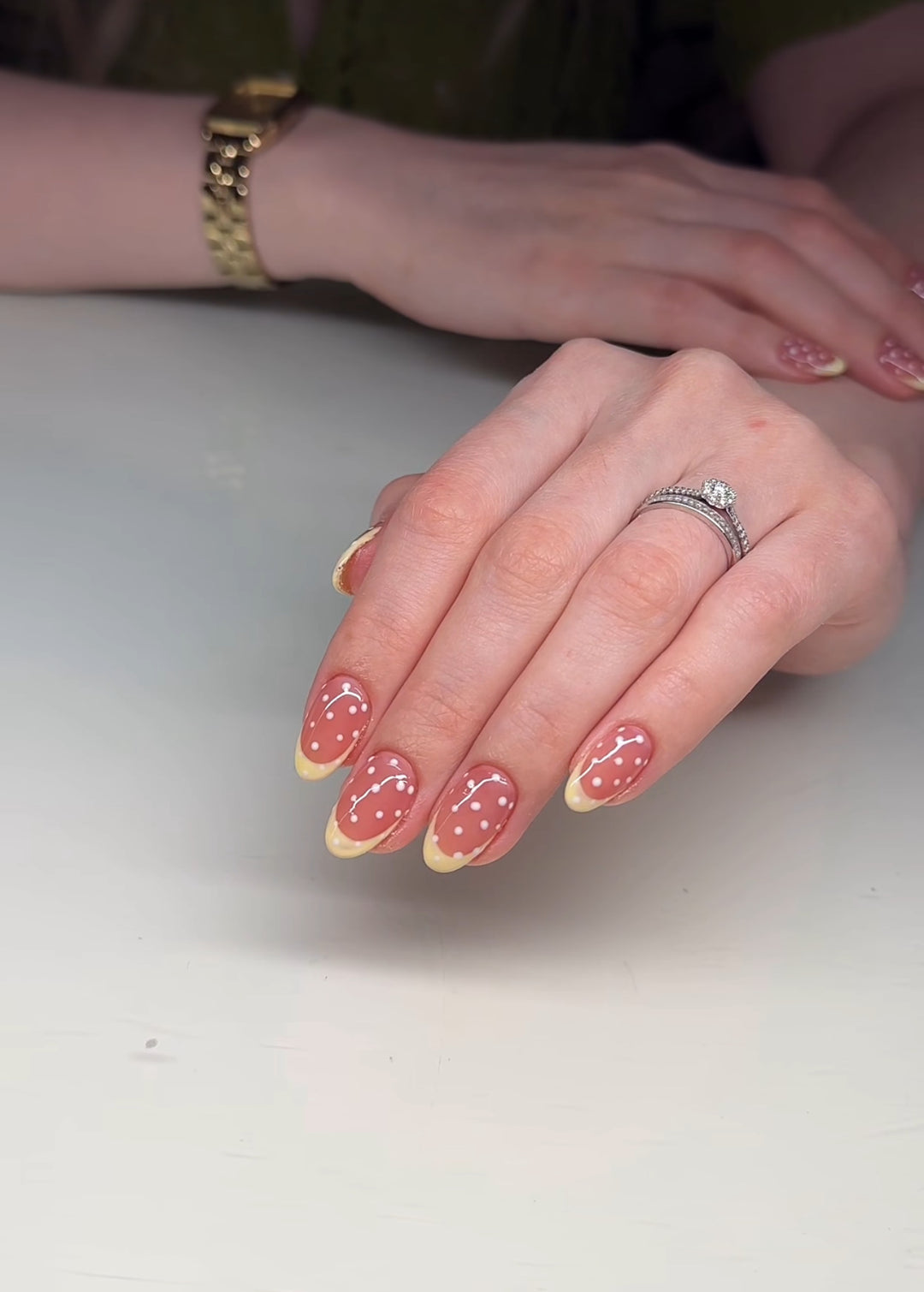 Artistic Gel Nail Tips Bowlift