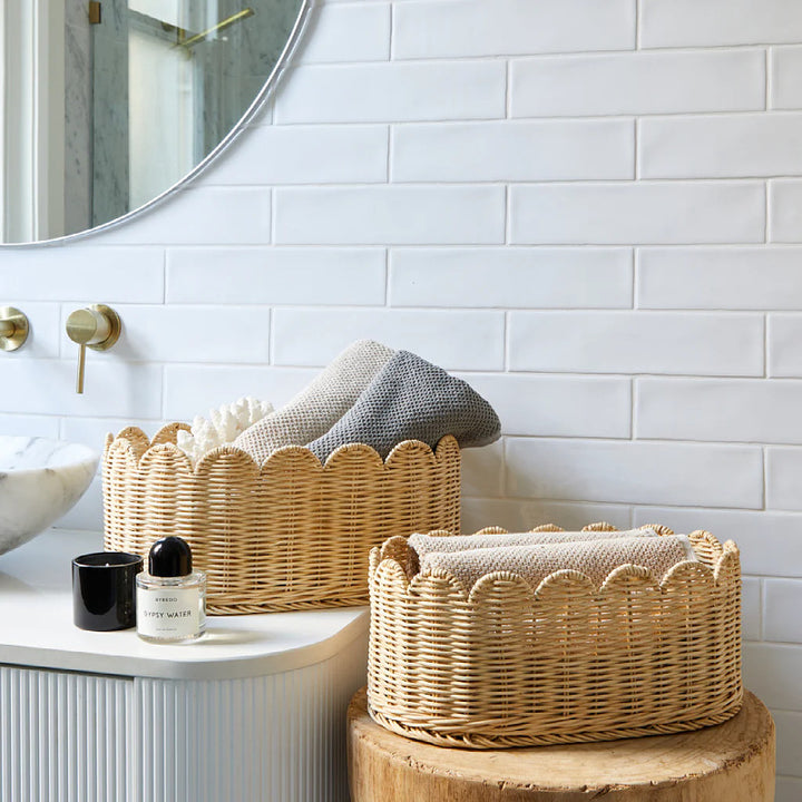Handmade decorative basket with wavy edge Bowlift
