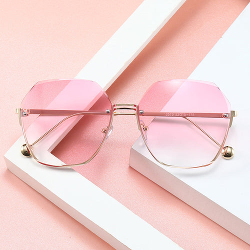 Ladies oversized sunglasses in modern hexagon style Bowlift