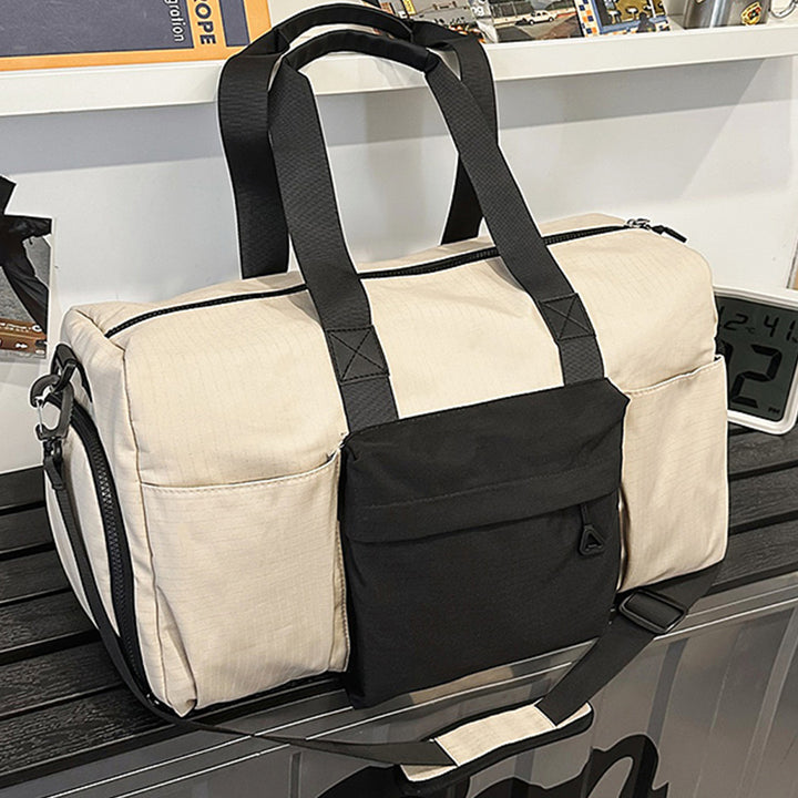 Multifunctional sports and travel bag with flexibility Bowlift