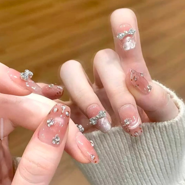 Glamorous Decorative Artificial Nails Bowlift