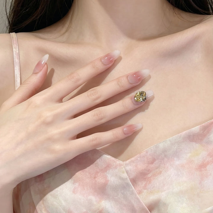 Stylish Press-On Nail Set with Gemstone Accent Bowlift