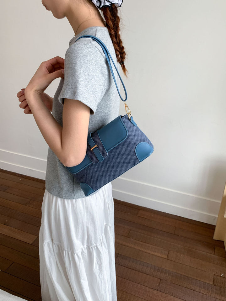 Structured Crossbody Handbag Bowlift