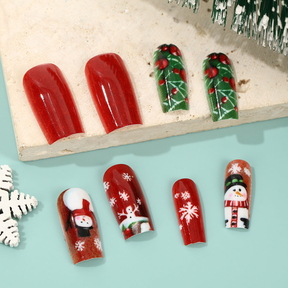 Festive artificial nails with Christmas motifs Bowlift
