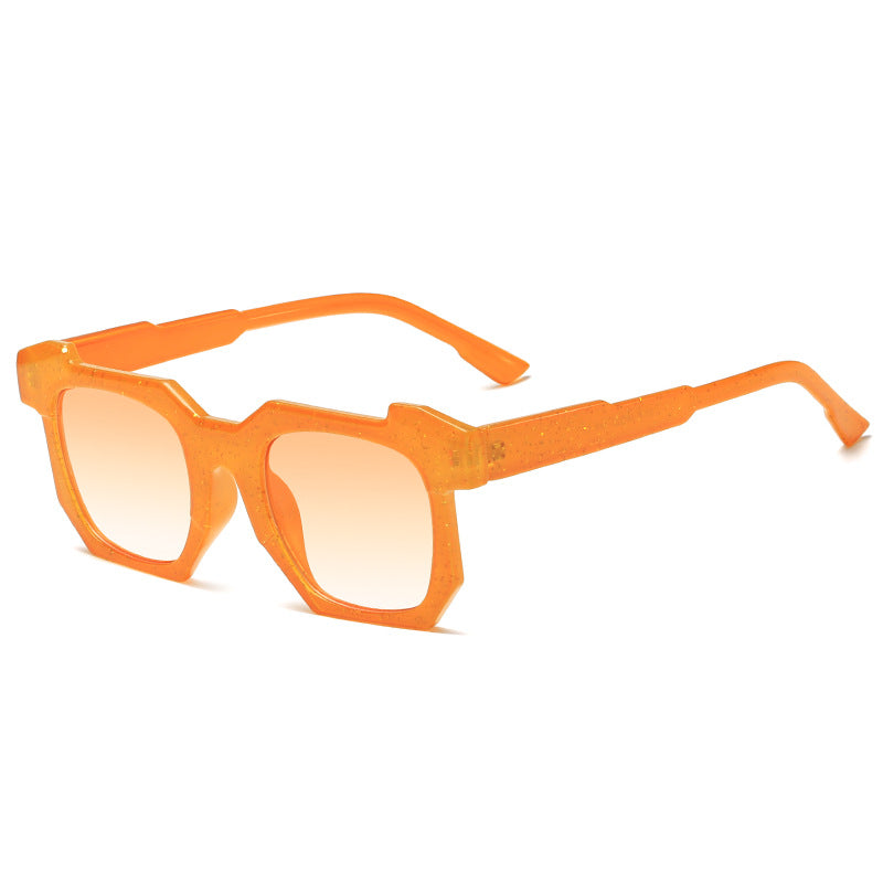 Ladies geometric sunglasses with striking, high-quality plastic frame Bowlift