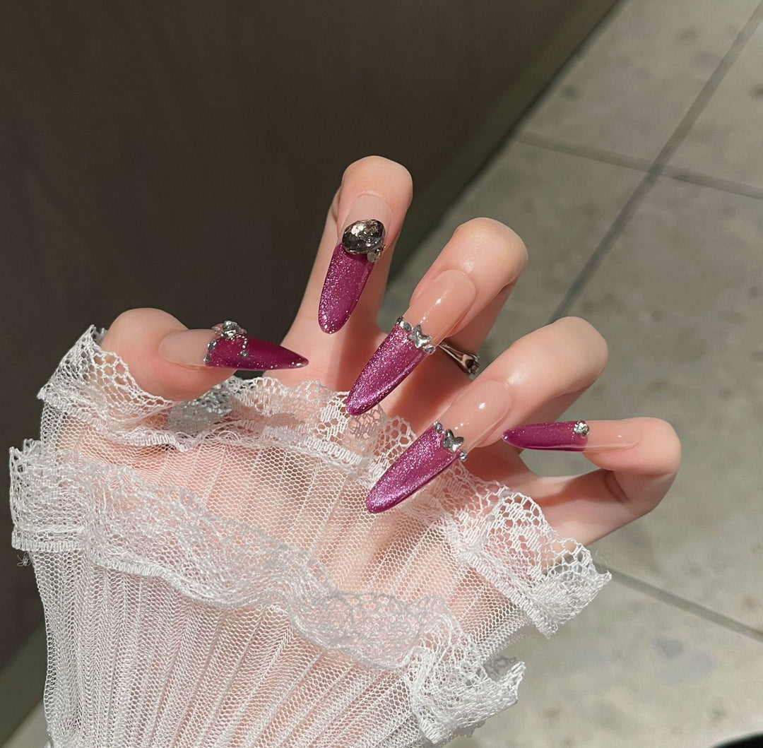 Glamorous Stiletto Nail Art Extensions Bowlift
