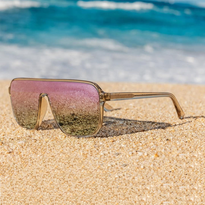 Women's oversized glasses with sturdy frame and generous field of vision Bowlift