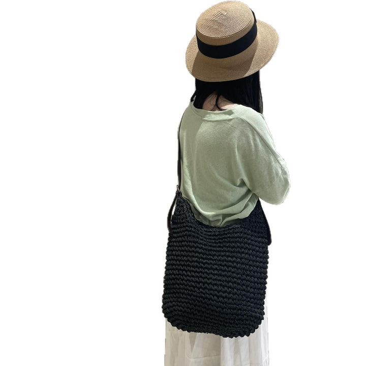 Braided shoulder bag with elegant leather strap Bowlift