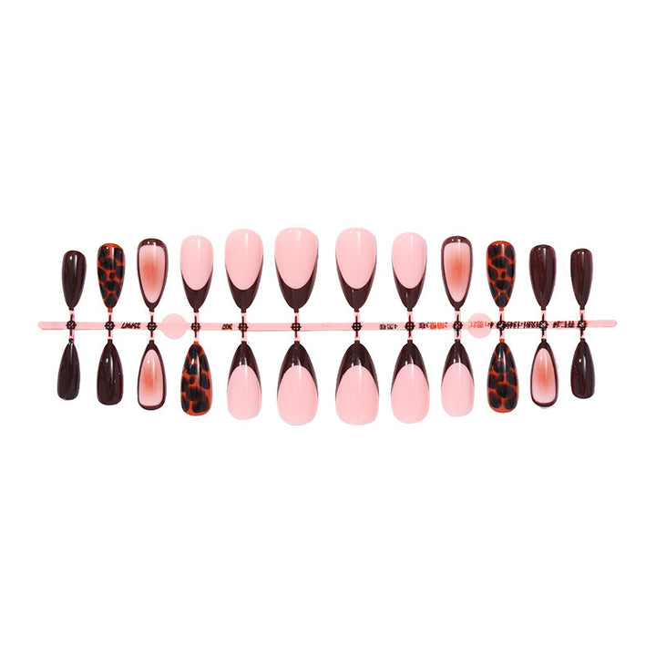 Artificial nail set with elegant gradient and leopard pattern Bowlift