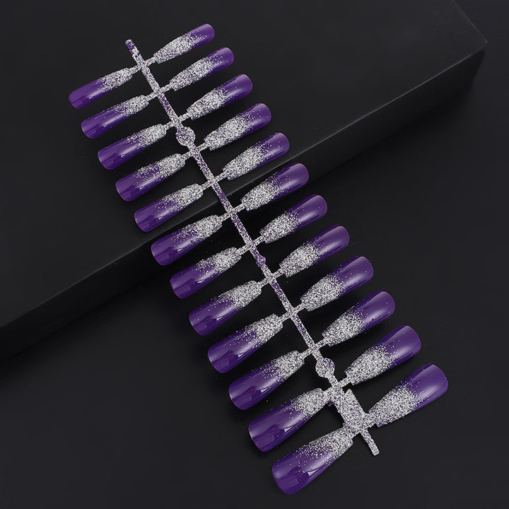 Nail art with glitter and ombre effect Bowlift