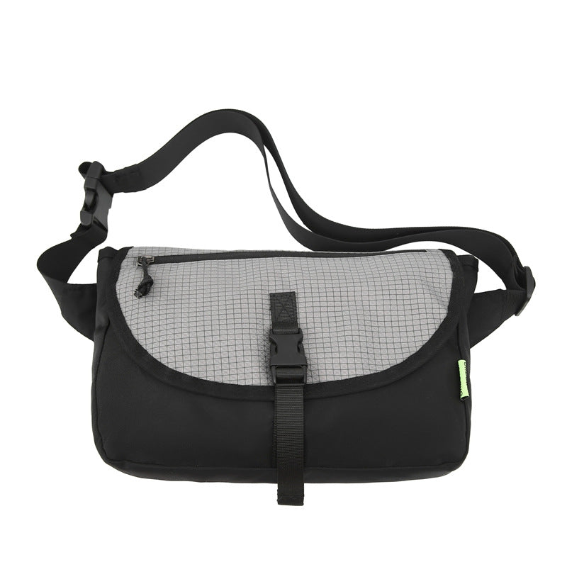Sporty Shoulder Bag With Padded Shoulder Strap Bowlift