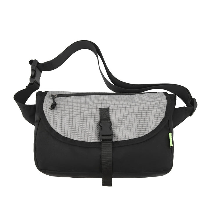Sporty Shoulder Bag With Padded Shoulder Strap Bowlift