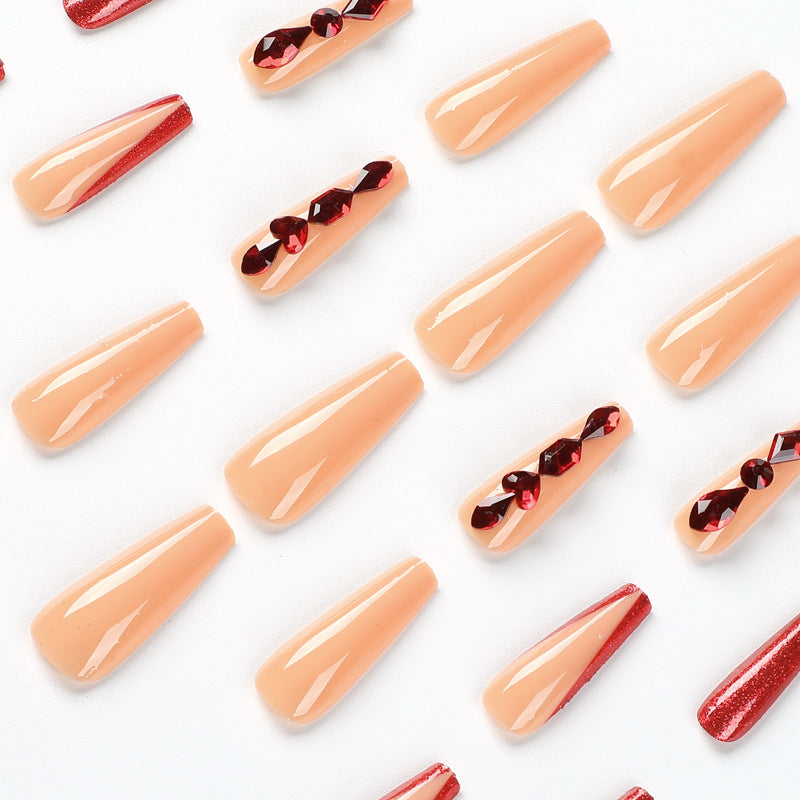 Artfully designed nail extensions with sparkling accents Bowlift