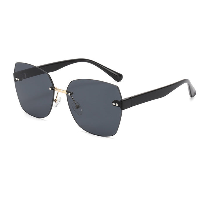 Women's Fashion Tortoiseshell Sunglasses with Golden Accents Bowlift