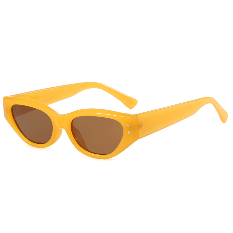 Women Stylish Cat-Eye Sunglasses with High-Quality Design Bowlift