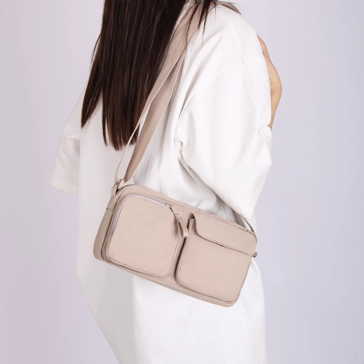 Everyday crossbody bag with multiple compartments Bowlift