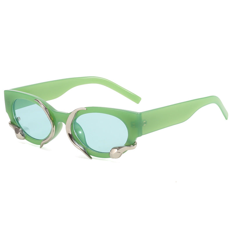 Women’s designer sunglasses with extraordinary detail Bowlift