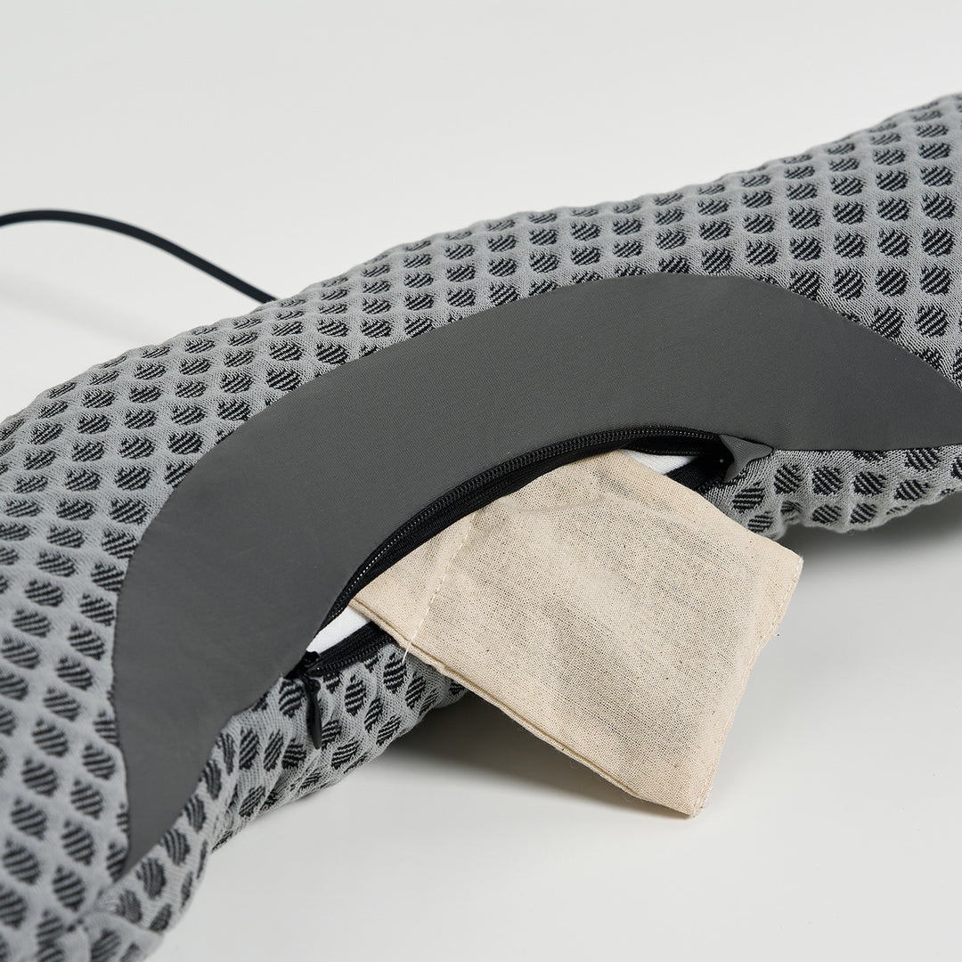 Comfortable neck relaxation cushion with heating function Bowlift