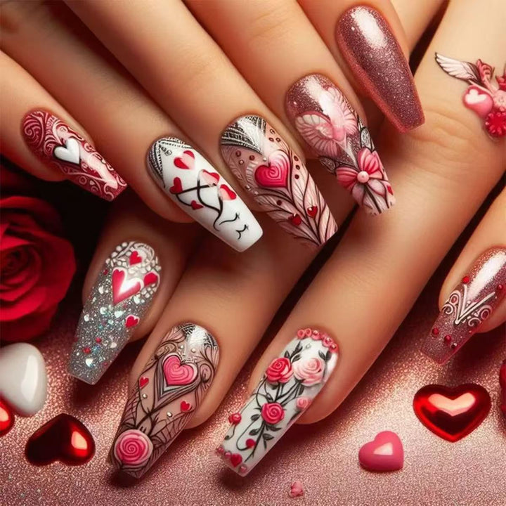 Artificial nail set with romantic heart and flower motifs Bowlift