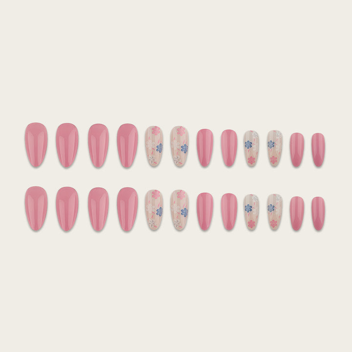 Artificial Nails in Elegant Flower Design Bowlift