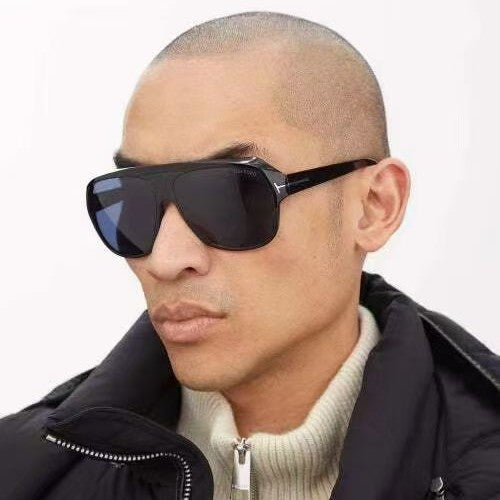 Women's fashionable sunglasses with distinctive geometry and brown lenses Bowlift