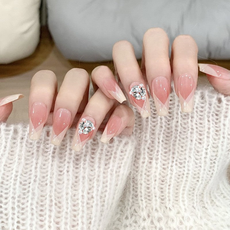 Artificial nail set with elegant tips and crystal accents Bowlift