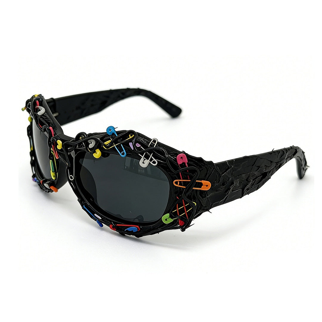 Women’s creative statement sunglasses with eye-catching design Bowlift