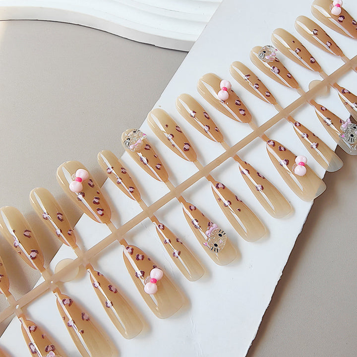 Artificial nails with playful animal motifs Bowlift